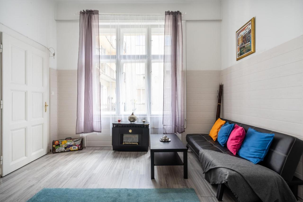 The White House Apartment Budapest Esterno foto