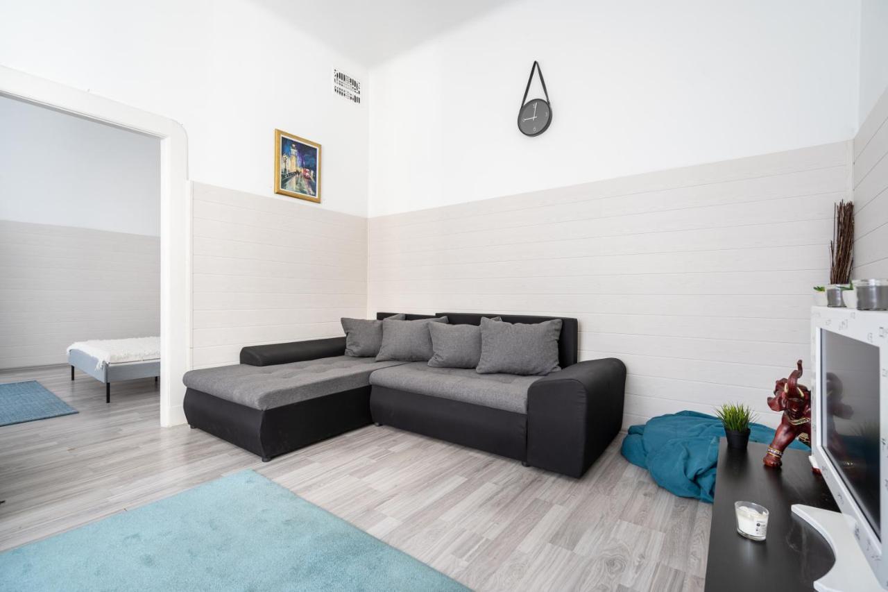 The White House Apartment Budapest Esterno foto
