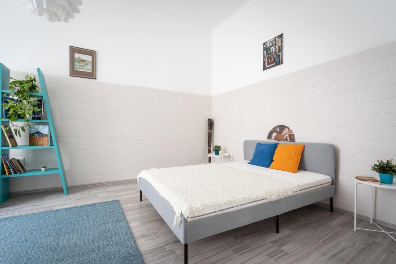 The White House Apartment Budapest Esterno foto